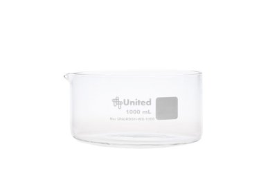 United Scientific CrystalClear™ Crystallizing Dishes with Spout