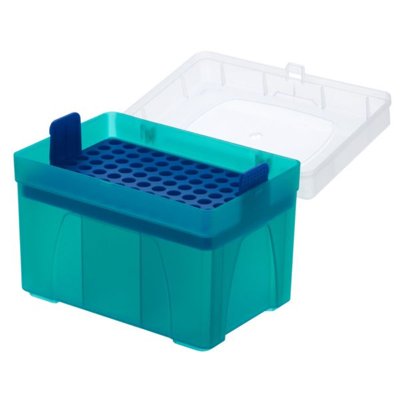 CELLTREAT Hinged Lid Pipette Tip Racks
