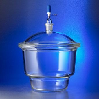 PYREX© Desiccators