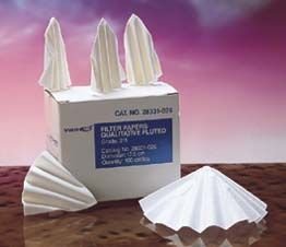 VWR® Grade 315, Crepe Fluted Circles, Folded, Qualitative