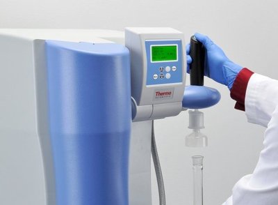 Thermo Fisher GenPure™ Pro Ultrapure Water System