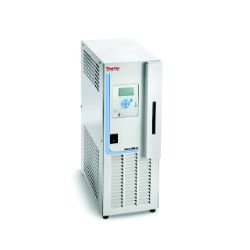 Thermo Fisher Polar Series Accel 250 LC Cooling/Heating Recirculating Chillers