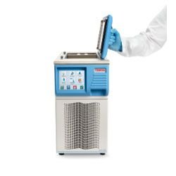 Thermo Fisher VersaCool™ Refrigerated Circulating Bath, -20° to +150°C