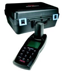 Orion™ AQUAfast AQ4000 Multiparameter Waterproof Colorimeter 