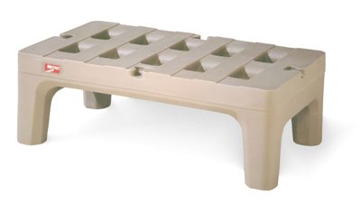 Polymer Bow-Tie™ Dunnage Racks