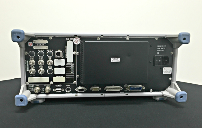 Rohde & Schwarz FSUP26 Signal Source Analyzer, 20 Hz - 26.5 GHz